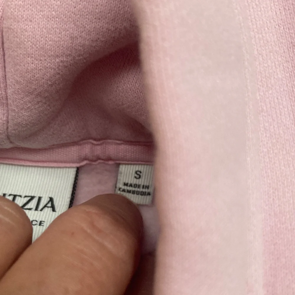 Aritzia Sweatfleece Megafit Pullover Hoodie - Picture 5 of 11